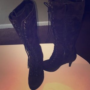 Size 6.5 suede tie up boots w/heel